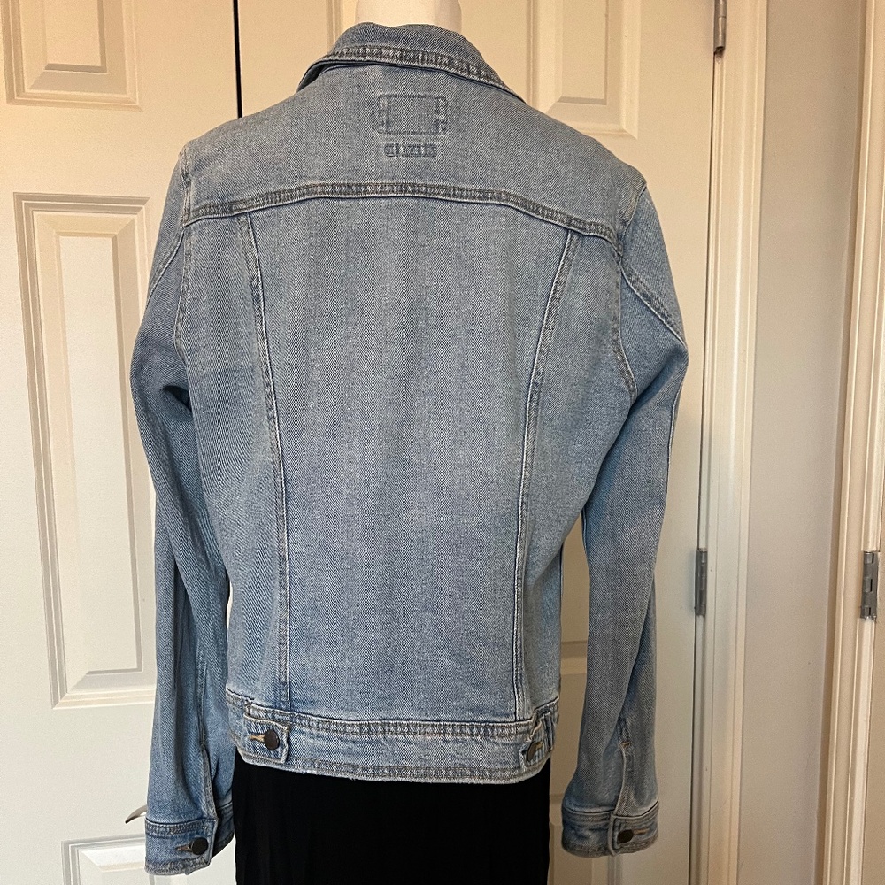 Universal Thread Jean Jacket - Picture 6 of 6